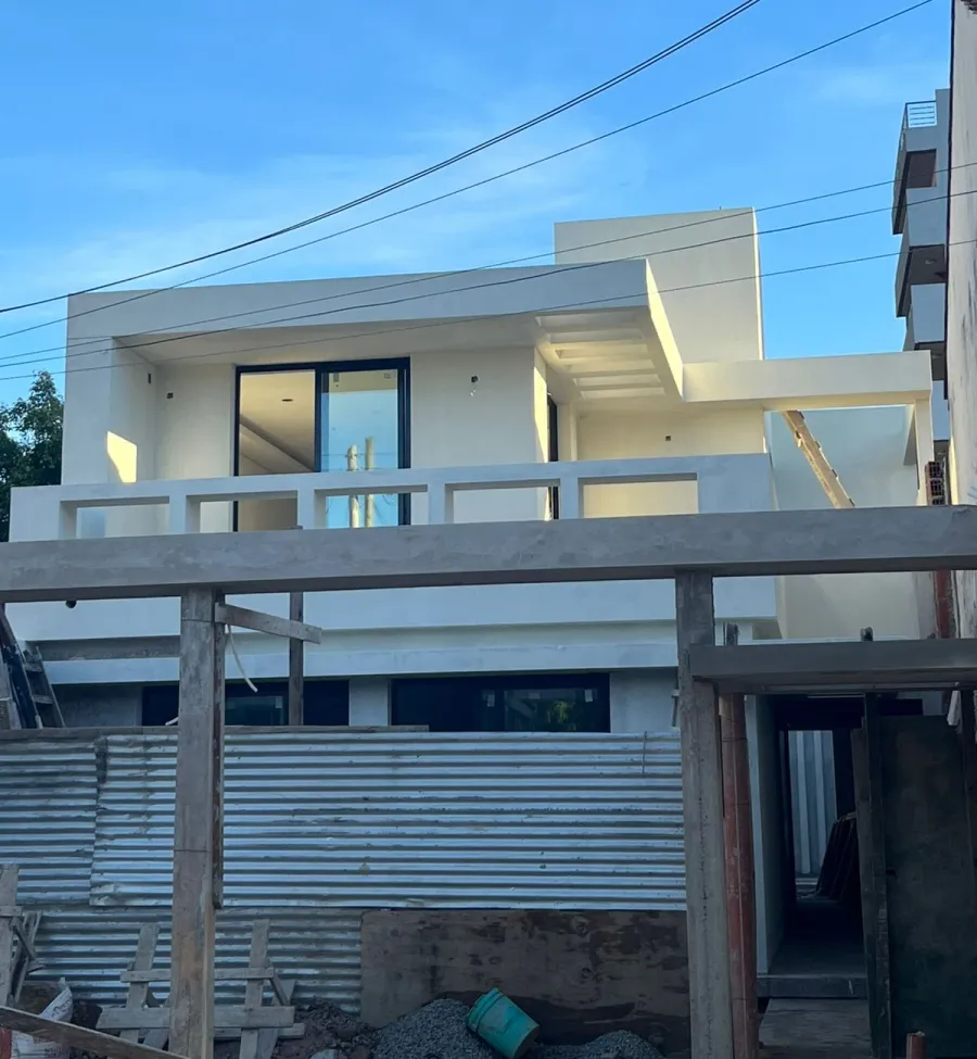 Casa en dos plantas, proceso de obra 1